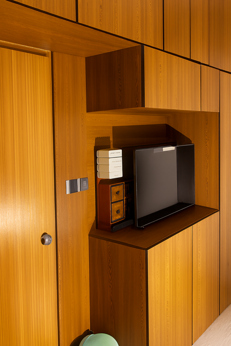 interior work in R#23, Mohakhali DOHS